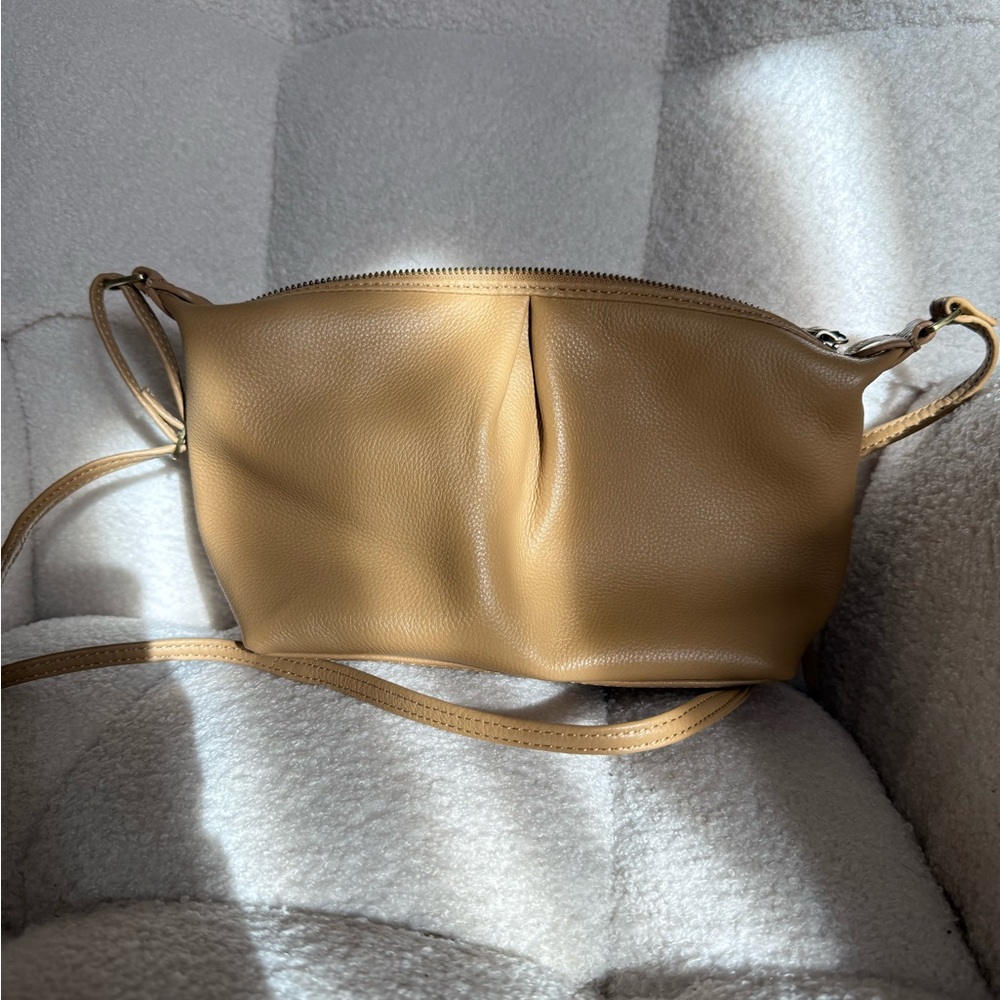Hobo Tan Leather Crossbody Bag